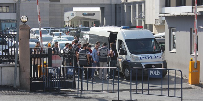 اعتقال فى تركيا