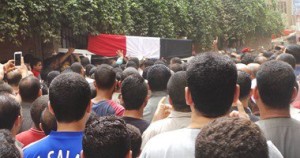 635822304552401523_920158133958505