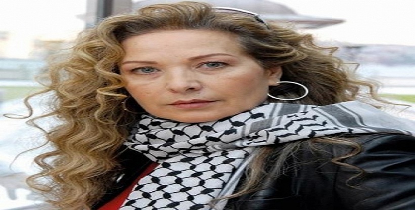 الفنانة-رغدة